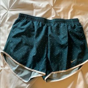 Nike running shorts size S